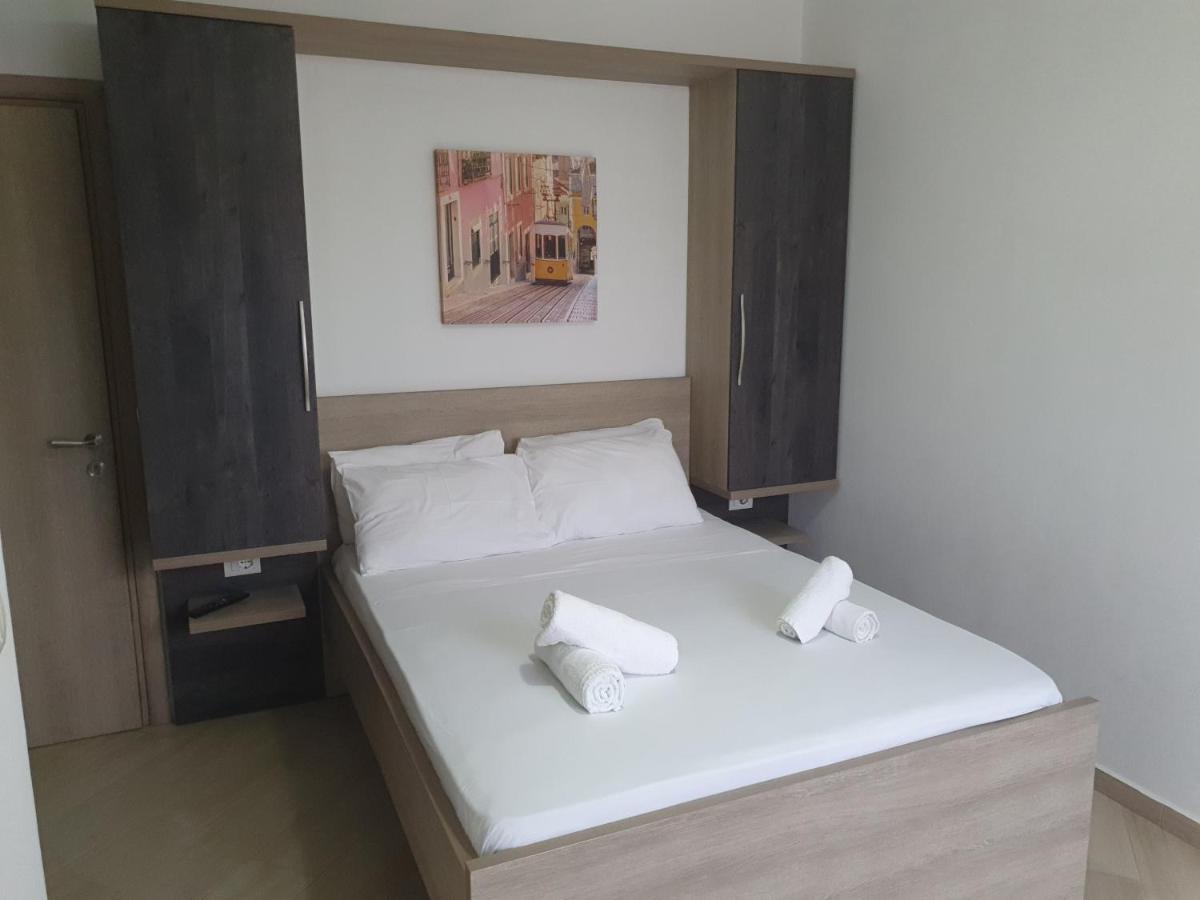 Hotel Soare à Ksamil Extérieur photo