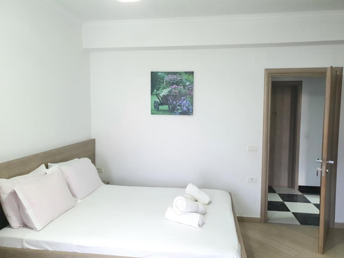Hotel Soare à Ksamil Extérieur photo