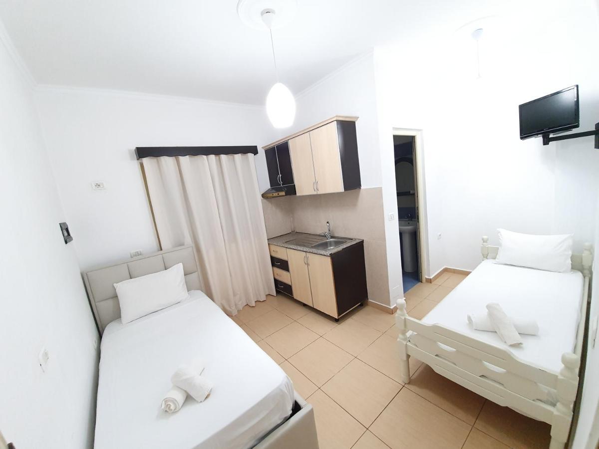 Hotel Soare à Ksamil Extérieur photo